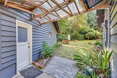 541 Surfcrest Place NE, Poulsbo, WA 98370 - Photo 25