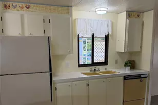 920 Maple Ln, Sedro Woolley, WA 98284 - Photo 3