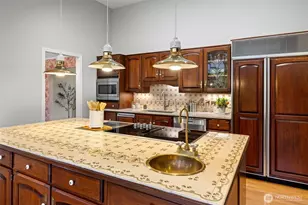 11818 Marine View Dr SW, Burien, WA 98146 - Photo 13