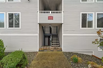 10110 NE 60th Street #104, Kirkland, WA 98033 - Photo 15