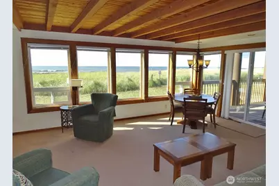 1407 Ocean Shores Boulevard SW #1N-H, Ocean Shores, WA 98569 - Photo 1
