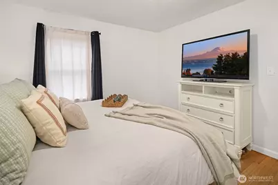 627 Madison Street, Everett, WA 98203 - Photo 13