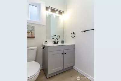 2329 S M Street, Tacoma, WA 98405 - Photo 9