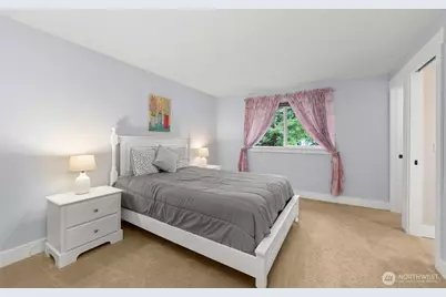 22706 NE 12th Place, Sammamish, WA 98074 - Photo 15