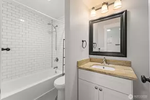 22706 NE 12th Pl, Sammamish, WA 98074 - Photo 33