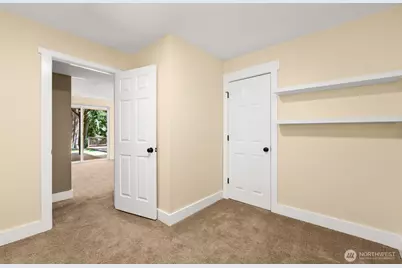 22706 NE 12th Place, Sammamish, WA 98074 - Photo 31