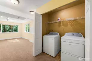 22706 NE 12th Pl, Sammamish, WA 98074 - Photo 27