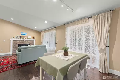 22706 NE 12th Place, Sammamish, WA 98074 - Photo 9