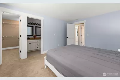 22706 NE 12th Place, Sammamish, WA 98074 - Photo 17