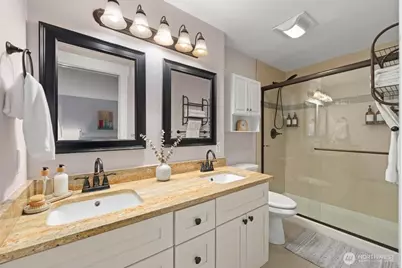 22706 NE 12th Place, Sammamish, WA 98074 - Photo 17