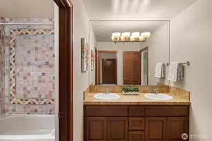 26319 NE 34th St, Redmond, WA 98053 - Photo 25