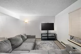 6303 194th St SW, Lynnwood, WA 98036 - Photo 9