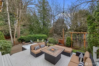 2524 225th Place NE, Sammamish, WA 98074 - Photo 27