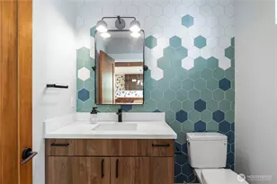 10715 2nd Ave NW, Seattle, WA 98177 - Photo 17