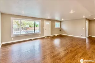 2241 S 252nd St, Des Moines, WA 98198 - Photo 11