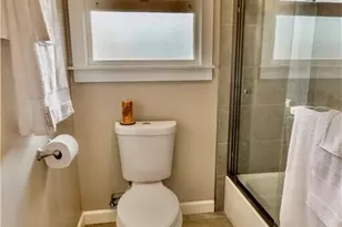 2241 S 252nd St, Des Moines, WA 98198 - Photo 13