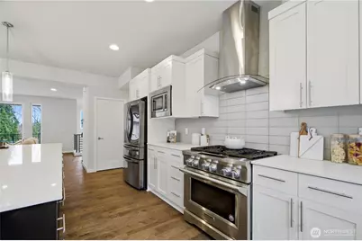 8328 138th Lane SE, Newcastle, WA 98059 - Photo 15