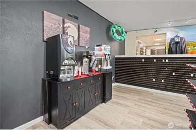 2810 E Spencer Lake Road, Shelton, WA 98584 - Photo 9