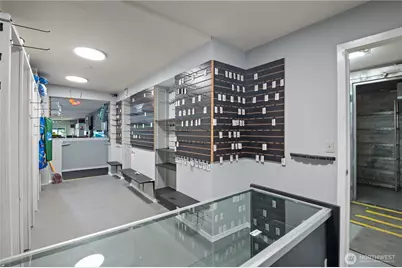 2810 E Spencer Lake Road, Shelton, WA 98584 - Photo 31