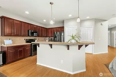 7725 12th Street SE, Lake Stevens, WA 98258 - Photo 9