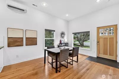 3528 SW 98th Street, Seattle, WA 98126 - Photo 3