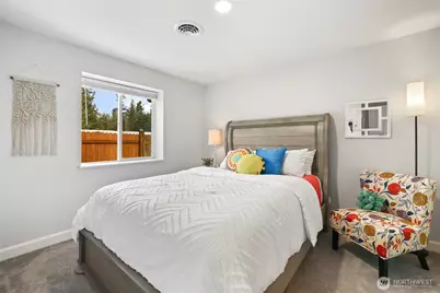 19821 SE 263rd Place, Covington, WA 98042 - Photo 17