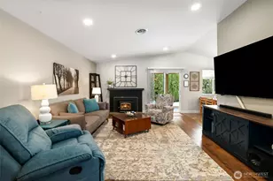 19821 SE 263rd Pl, Covington, WA 98042 - Photo 5