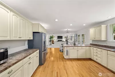 1870 W Cloud Way, Oak Harbor, WA 98277 - Photo 11