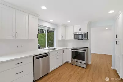 5810 36th Avenue E, Tacoma, WA 98443 - Photo 11