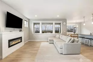 10445 11th St E, Edgewood, WA 98372 - Photo 5