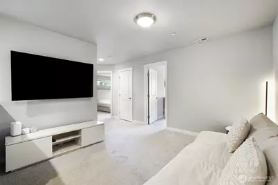 10445 11th Street E, Edgewood, WA 98372 - Photo 17