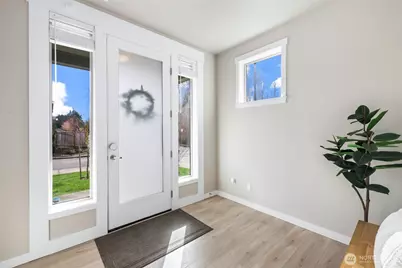 10445 11th Street E, Edgewood, WA 98372 - Photo 3