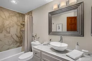 24310 SE 34th Pl, Sammamish, WA 98029 - Photo 23