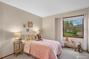 24310 SE 34th Pl, Sammamish, WA 98029 - Photo 21