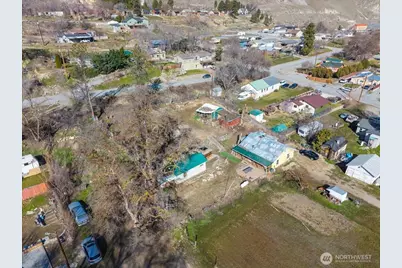 470 2nd Street, Chelan Falls, WA 98817 - Photo 33