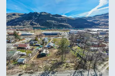 470 2nd Street, Chelan Falls, WA 98817 - Photo 35