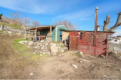470 2nd Street, Chelan Falls, WA 98817 - Photo 21