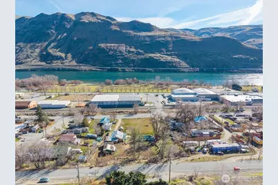 470 2nd Street, Chelan Falls, WA 98817 - Photo 37