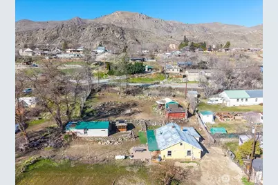 470 2nd Street, Chelan Falls, WA 98817 - Photo 31