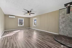 470 2nd St, Chelan Falls, WA 98817 - Photo 3