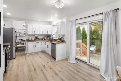 2721 144th Street SW, Lynnwood, WA 98087 - Photo 11