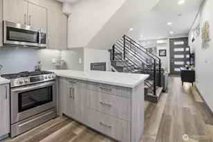 5620 California Ave SW, Seattle, WA 98136 - Photo 17