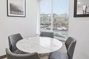 5620 California Ave SW, Seattle, WA 98136 - Photo 11