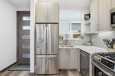 5620 California Avenue SW #A, Seattle, WA 98136 - Photo 15