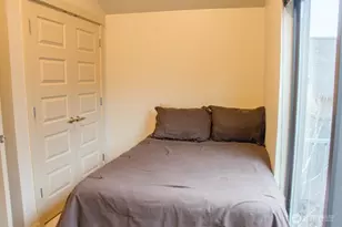 7937 Densmore Ave N, Seattle, WA 98103 - Photo 25