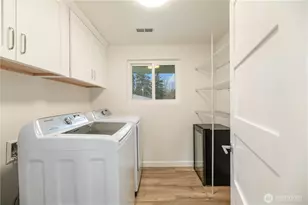 8802 Del Campo Dr, Everett, WA 98208 - Photo 11