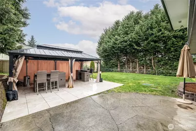 8802 Del Campo Drive, Everett, WA 98208 - Photo 37