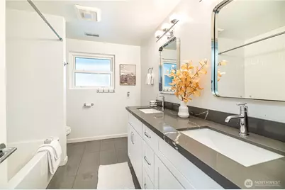 8802 Del Campo Drive, Everett, WA 98208 - Photo 21