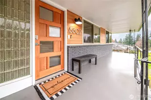 8802 Del Campo Dr, Everett, WA 98208 - Photo 3