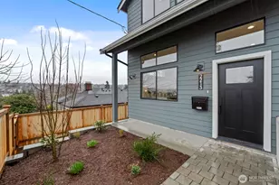 2213 W Bertona St, Seattle, WA 98199 - Photo 29
